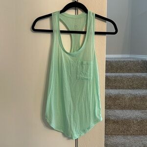 lulu lemon tank top size 4 color mint
